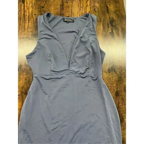 Meshki blue deep V midi dress Size 12 - Picture 8 of 11
